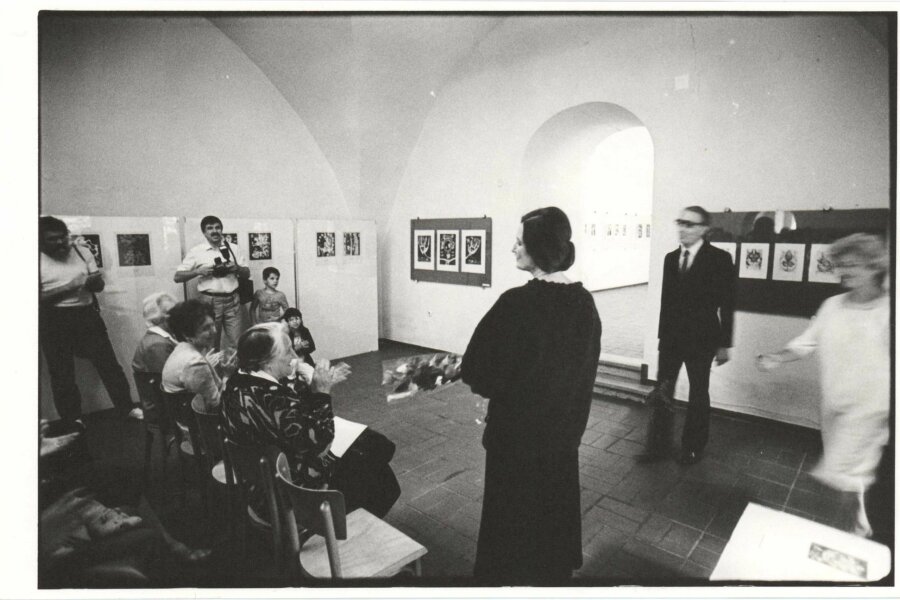 V popředí Anna Poustová